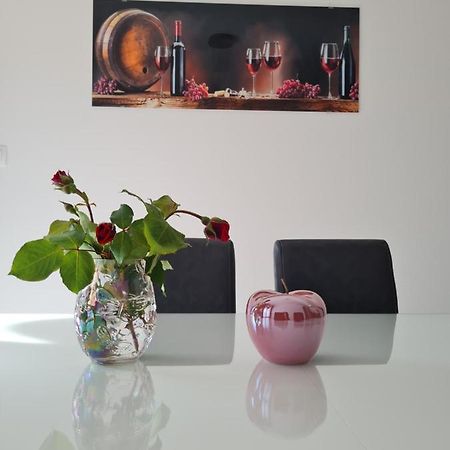 Apartman Tessa Vela Luka Dış mekan fotoğraf