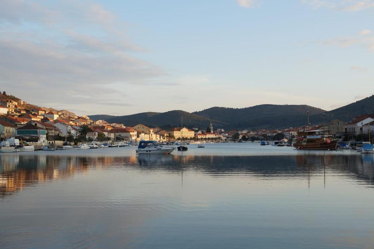 Apartman Tessa Vela Luka Dış mekan fotoğraf