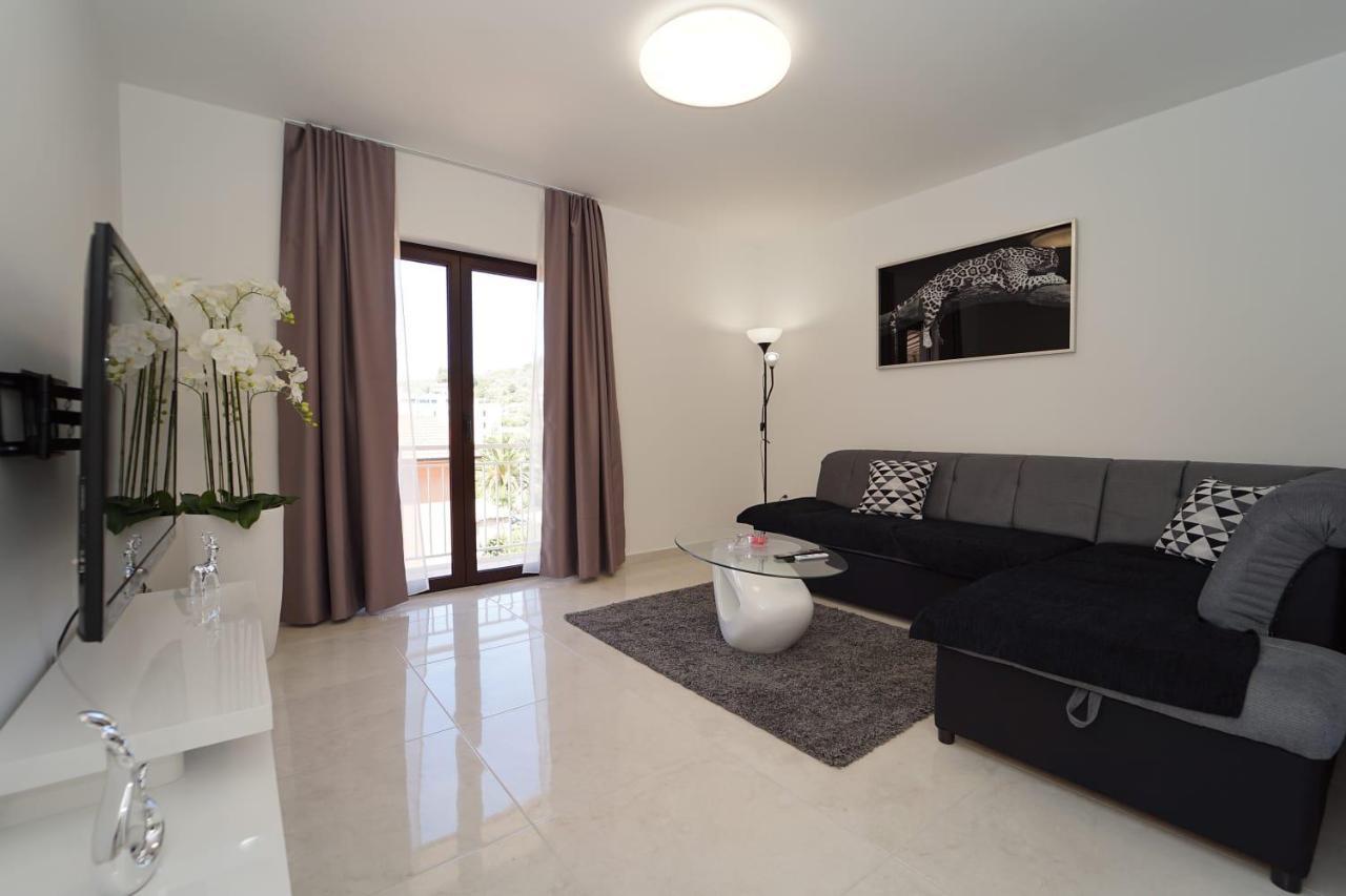Apartman Tessa Vela Luka Dış mekan fotoğraf