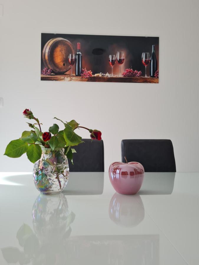 Apartman Tessa Vela Luka Dış mekan fotoğraf