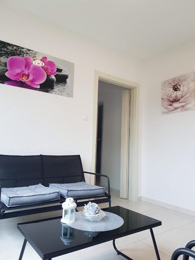 Apartman Tessa Vela Luka Dış mekan fotoğraf
