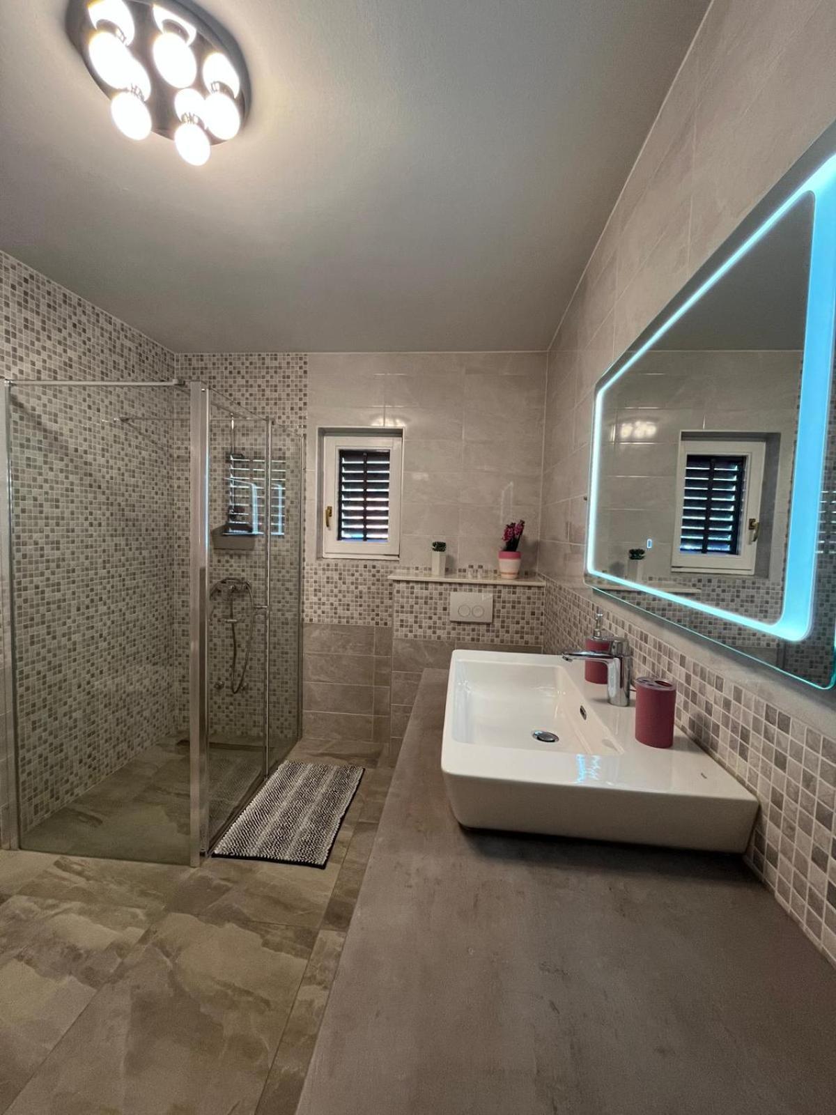 Apartman Tessa Vela Luka Dış mekan fotoğraf